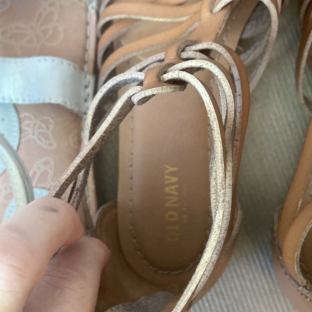 Women’s size 6, bundle of two sandals worn only once in excellent condition - Picture 4 of 11